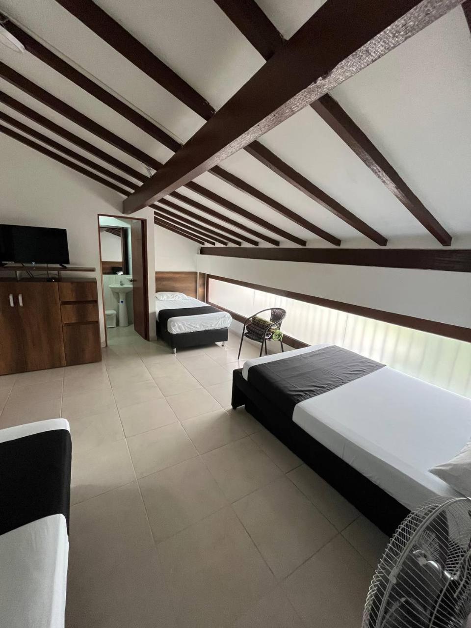 Hotel Otun Plaza Pereira Buitenkant foto